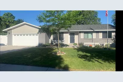 7152 S 2740 E, Cottonwood Heights, UT 84121 - Photo 1