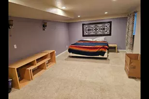 7152 S 2740 E, Cottonwood Heights, UT 84121 - Photo 7