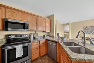 5367 Ridge Flower Way S, Salt Lake City, UT 84118 - Photo 9