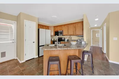 5367 Ridge Flower Way S, Salt Lake City, UT 84118 - Photo 7