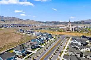 563 W Founders Blvd, Saratoga Springs, UT 84045 - Photo 5