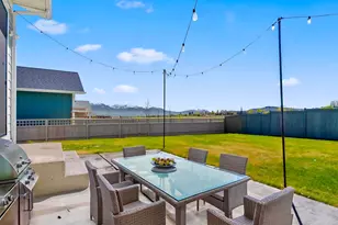 563 W Founders Blvd, Saratoga Springs, UT 84045 - Photo 33