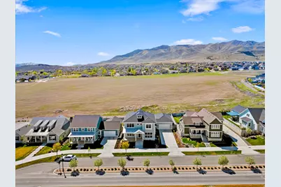 563 W Founders Blvd, Saratoga Springs, UT 84045 - Photo 39