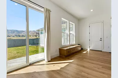 563 W Founders Blvd, Saratoga Springs, UT 84045 - Photo 31