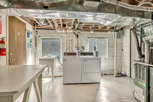 450 E 100 S, Salt Lake City, UT 84111 - Photo 13