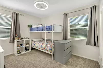 450 E 100 S #28, Salt Lake City, UT 84111 - Photo 11