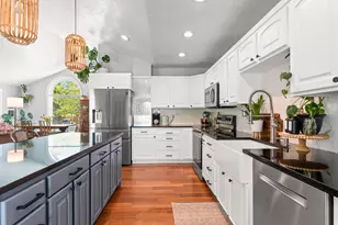 1769 E Edgecliff Dr S, Sandy, UT 84092 - Photo 9