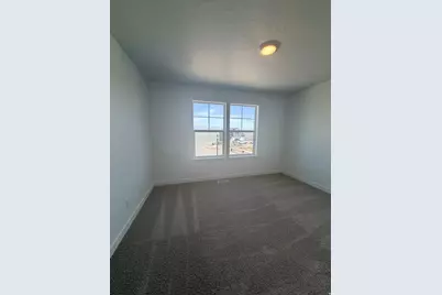 3329 Zigzag Heron Dr S #802, Saratoga Springs, UT 84045 - Photo 5