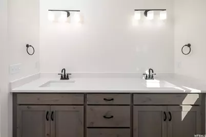 798 W 70 Res N #85, Hyrum, UT 84319 - Photo 17