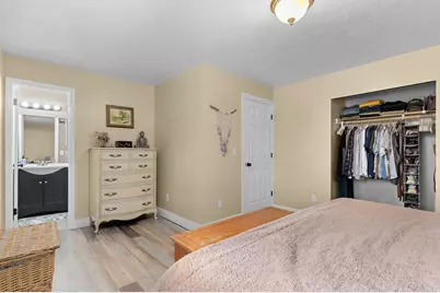 1758 E Abbedale Ln E, Sandy, UT 84092 - Photo 15