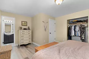 1758 E Abbedale Ln E, Sandy, UT 84092 - Photo 15