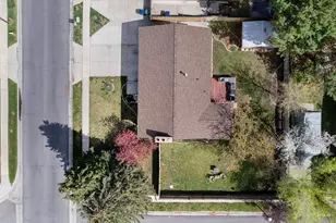 1758 E Abbedale Ln E, Sandy, UT 84092 - Photo 29