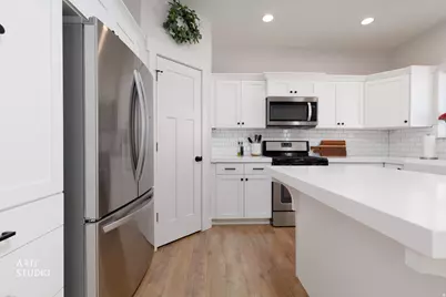 829 E 380 S, American Fork, UT 84003 - Photo 15