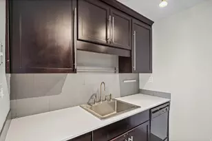 456 E Creekside Cir, Murray, UT 84107 - Photo 11