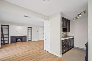 456 E Creekside Cir, Murray, UT 84107 - Photo 1