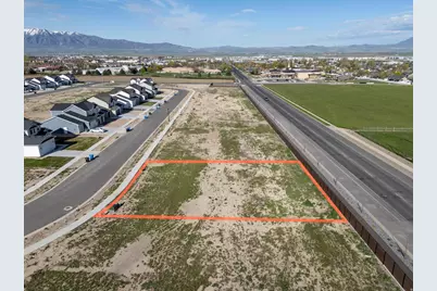 729 E 2475 N, North Logan, UT 84341 - Photo 7