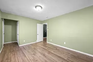 1302 E Swan S, Ogden, UT 84401 - Photo 17