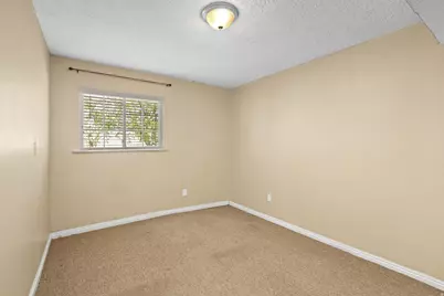 1302 E Swan S, Ogden, UT 84401 - Photo 19