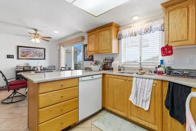 283 N 300 E, Mount Pleasant, UT 84647 - Photo 9