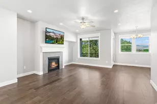 10374 S Sage Canal Way, Sandy, UT 84070 - Photo 11