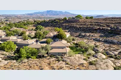 2240 E Cobalt Dr #15, Saint George, UT 84790 - Photo 49