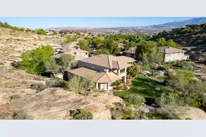 2240 E Cobalt Dr #15, Saint George, UT 84790 - Photo 49