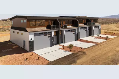 1328 E Lone Rock Dr, Big Water, UT 84741 - Photo 1