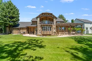 5105 W Old Oak Ln N, Highland, UT 84003 - Photo 5