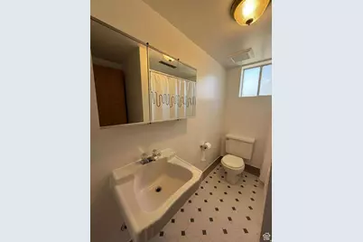 885 N 600 E, Price, UT 84501 - Photo 17