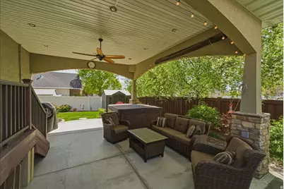 4521 W Carriage Ln N, Cedar Hills, UT 84062 - Photo 29