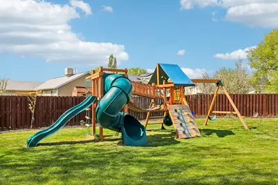 2119 N 2360 W, Clinton, UT 84015 - Photo 37