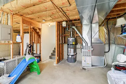 2119 N 2360 W, Clinton, UT 84015 - Photo 35