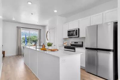 278 E 1275 N #102, Harrisville, UT 84404 - Photo 7