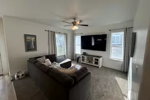 4629 W Hemsworth Ln, Riverton, UT 84096 - Photo 3