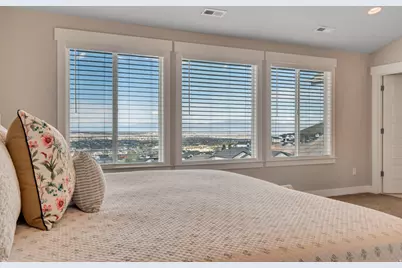 6628 W Sky Bird Cir, Herriman, UT 84096 - Photo 23