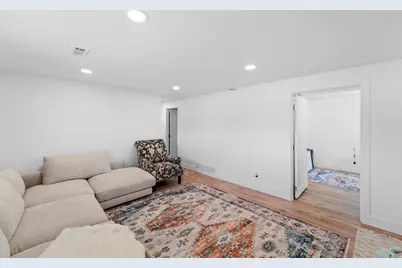 7147 S Ponderosa Dr E, Cottonwood Heights, UT 84121 - Photo 25