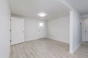 797 S 350 W, Bountiful, UT 84010 - Photo 11