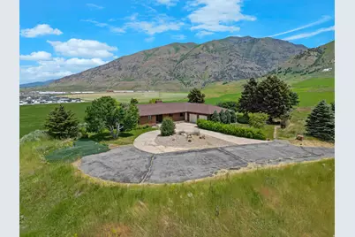 777 E 6600 S, Hyrum, UT 84319 - Photo 3