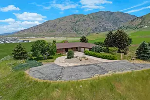 777 E 6600 S, Hyrum, UT 84319 - Photo 3