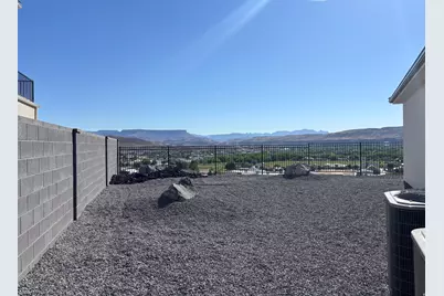 2054 W 320 S, Hurricane, UT 84737 - Photo 3
