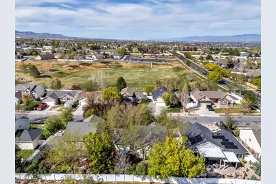 5633 W Bonica Ln, Herriman, UT 84096 - Photo 43