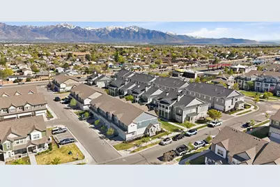 5658 W Island Ridge Dr, West Valley, UT 84118 - Photo 5