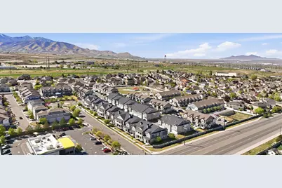 5658 W Island Ridge Dr, West Valley, UT 84118 - Photo 7