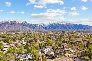 666 E Larchwood Dr, Midvale, UT 84047 - Photo 35