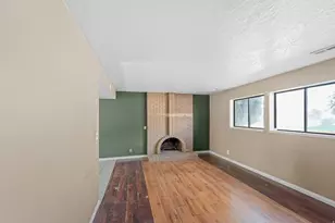 666 E Larchwood Dr, Midvale, UT 84047 - Photo 19