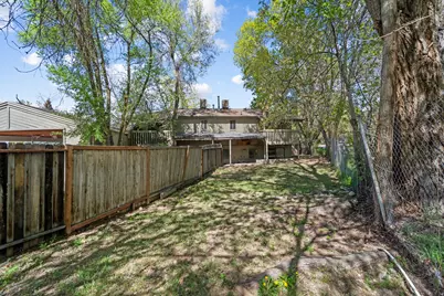 666 E Larchwood Dr, Midvale, UT 84047 - Photo 31