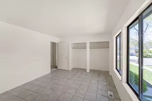 666 E Larchwood Dr, Midvale, UT 84047 - Photo 11