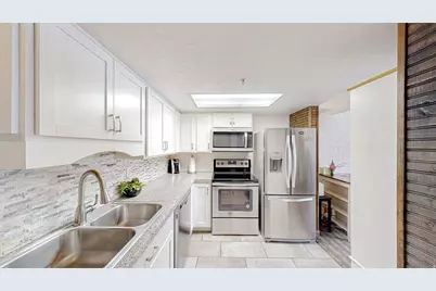 2000 Prospector Ave #106, Park City, UT 84060 - Photo 3