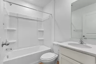 290 E 1275 N, Harrisville, UT 84404 - Photo 3