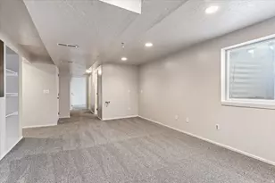 7915 S 2050 E, South Weber, UT 84405 - Photo 21